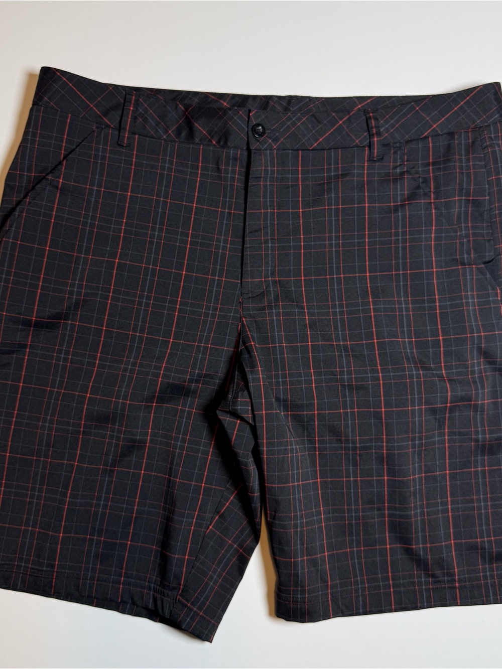 FILA Sport Mens 40 Golf Shorts Black Red Checked Plaid Performance Preppy Chino